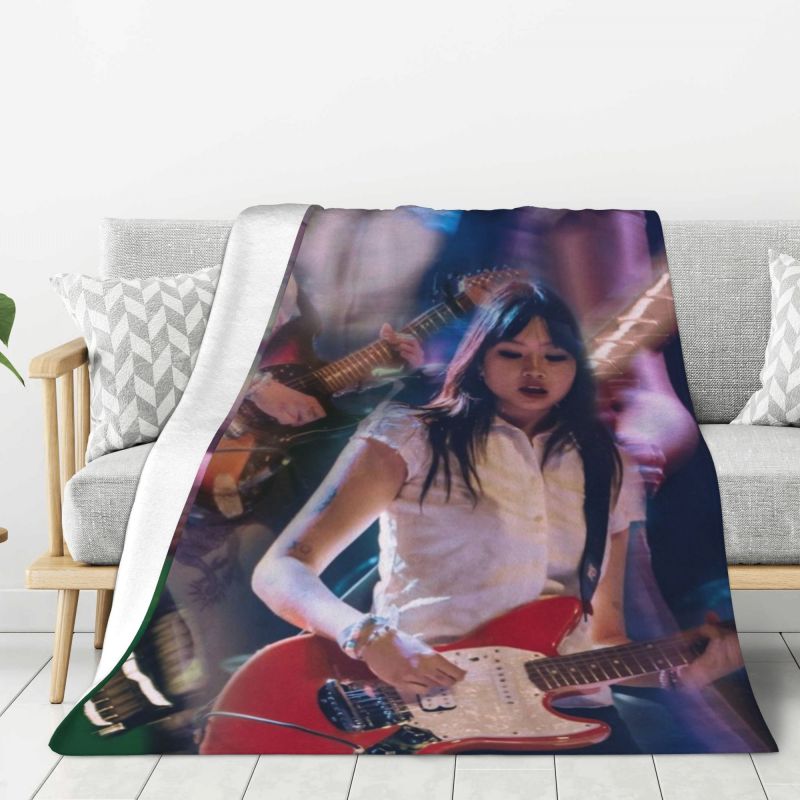 Home Office British - Benutzerdefinierte Decke mit britischer Sängerin Beabadoobee,