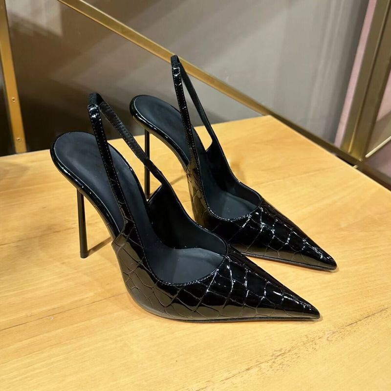 Home Office Size - Neue Einfache Spitze Sandalen mit Hohlrücken