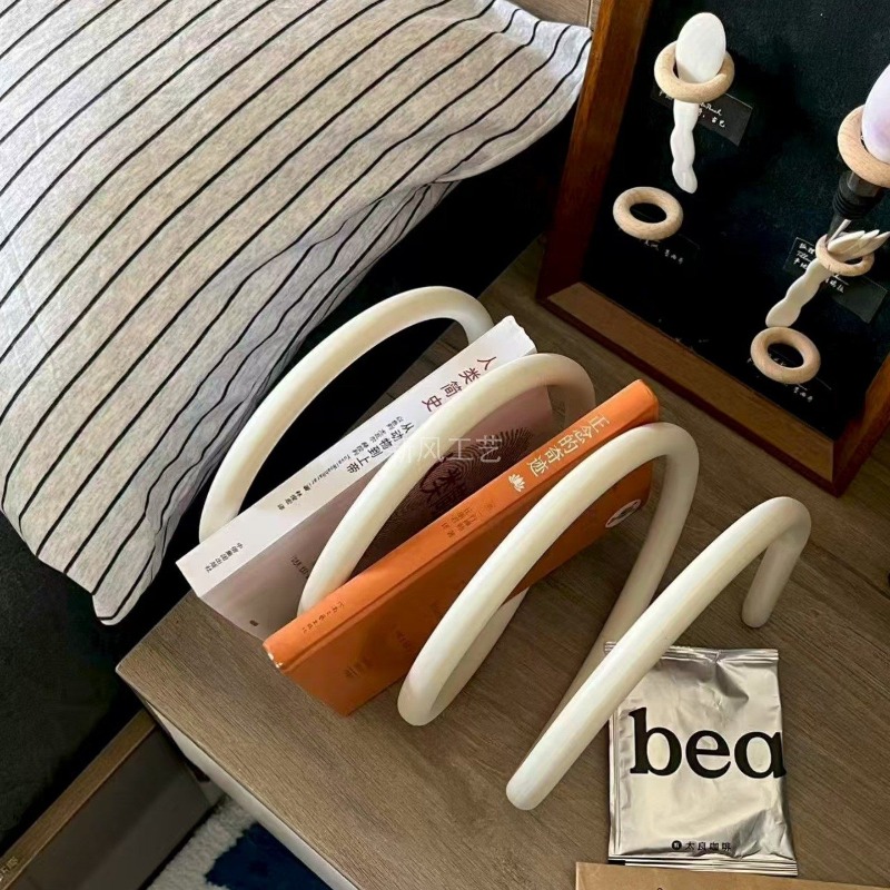 Kreativer Minimalistischer Met – Home Office Minimalist Bewertung und Preis