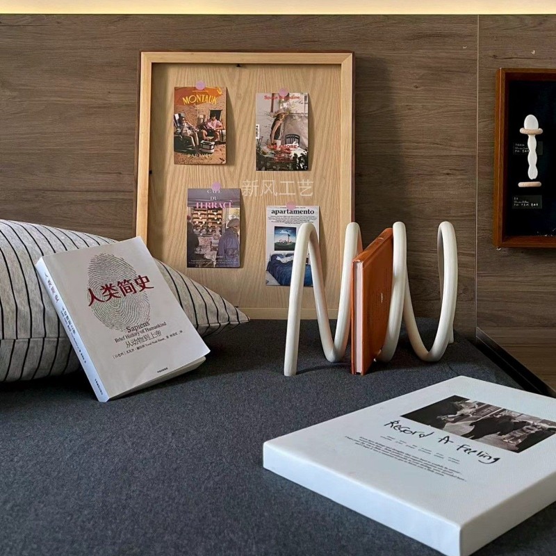 Kreativer Minimalistischer Met – Home Office Minimalist Bewertung und Preis