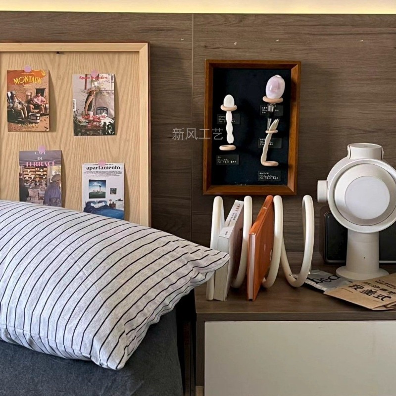 Kreativer Minimalistischer Met – Home Office Minimalist Bewertung und Preis